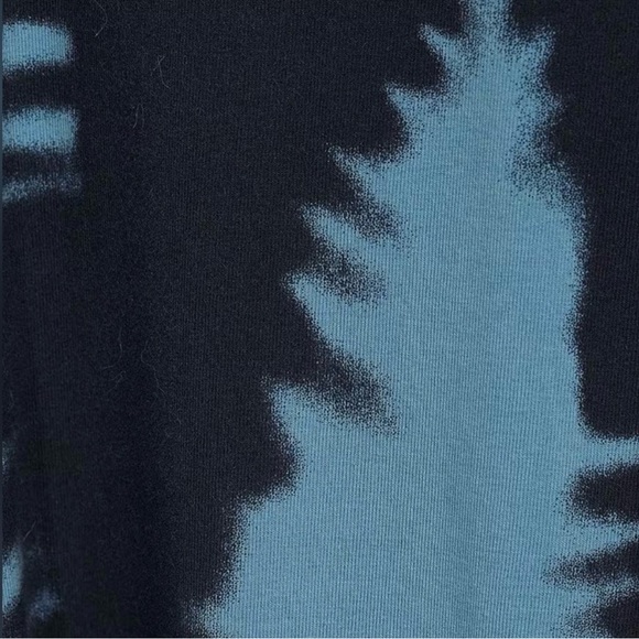 FREE PEOPLE HOT SHOT ONESIE SOLD OUT PRINT NAVY/BLUE COMBO MEDIUM FITS S/M/L NEW - Picture 8 of 9